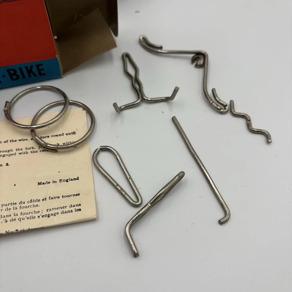RARE Vintage BILD-A-BIKE Puzzle Toy By Chad Valley 1960s in Original Box England